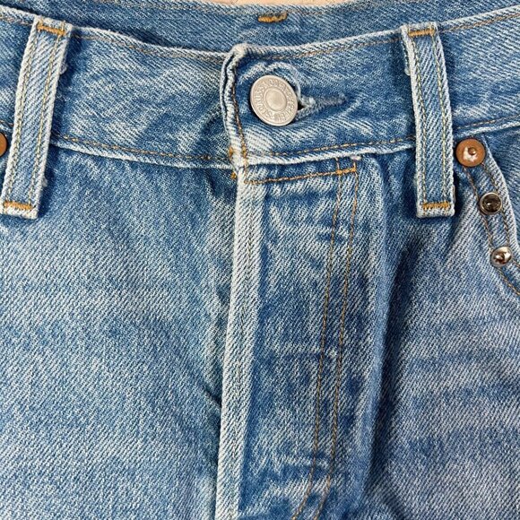 Levi's 501 Embellished Denim Shorts in Hotline Bling Distressed Size 27 - Picture 3 of 8